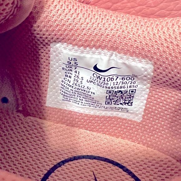 Nike Court Vintage Premium Sneaker | Pink | 9.5 - Picture 9 of 9